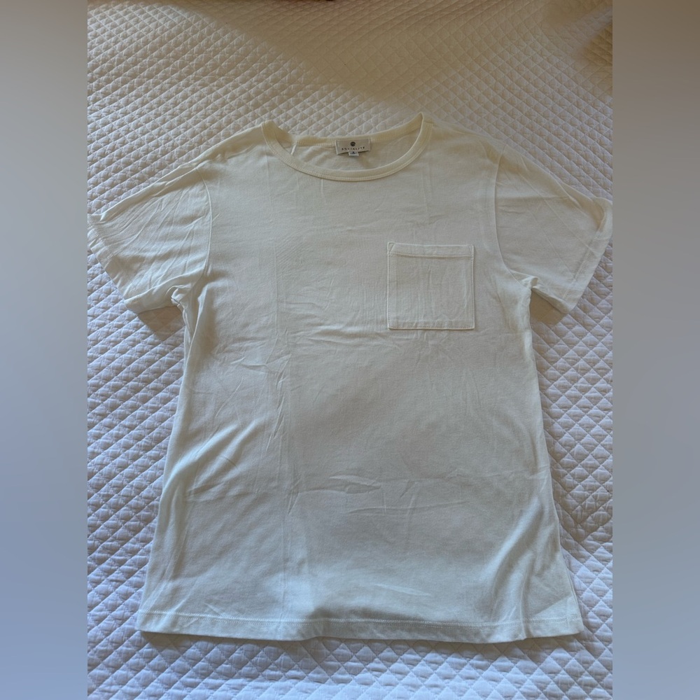 Socialite Off-White Short Sleeve Tee